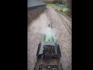 i would like to ride on such a train | hammer repair